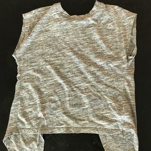 Reebook open in back work out shirt